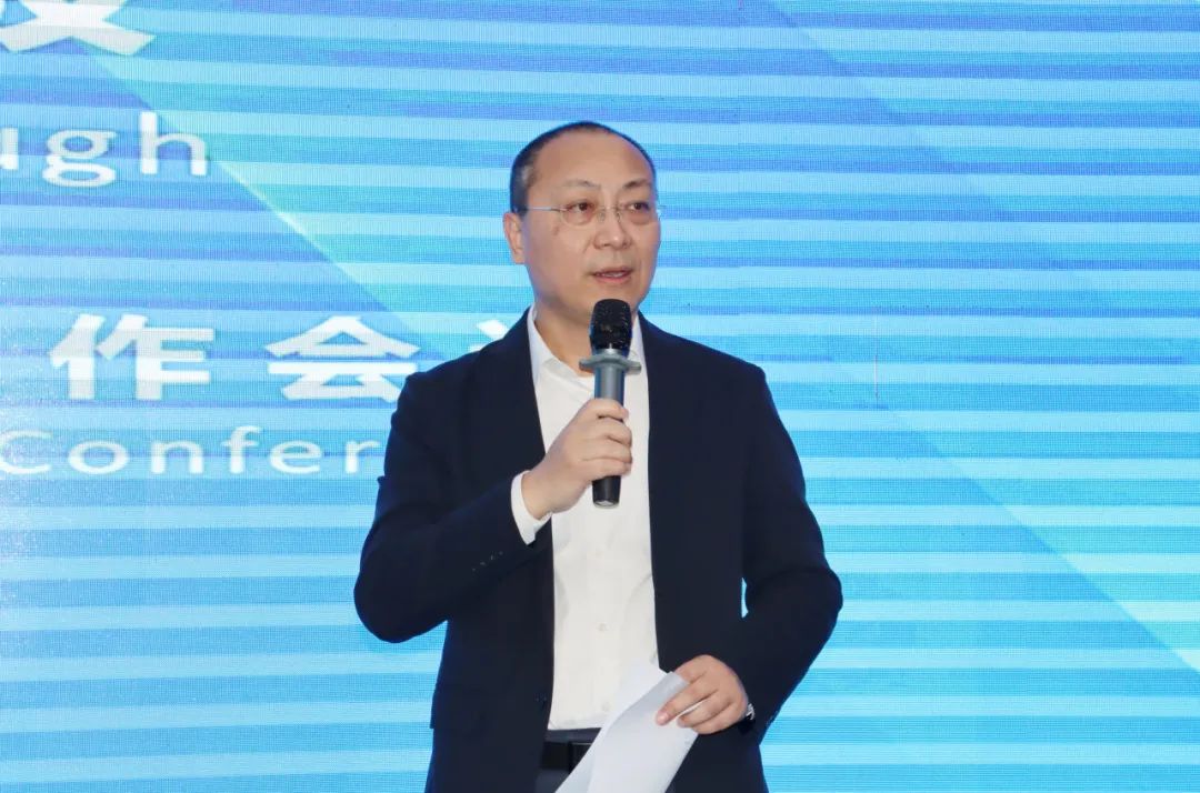 pp电子模拟器召开2024年工作会议17.jpg